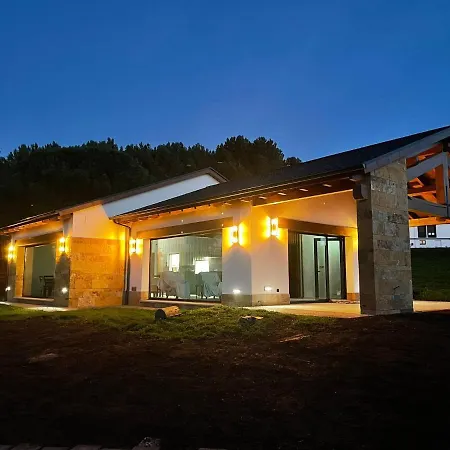 El Pueblin Del Pinar * نافيا